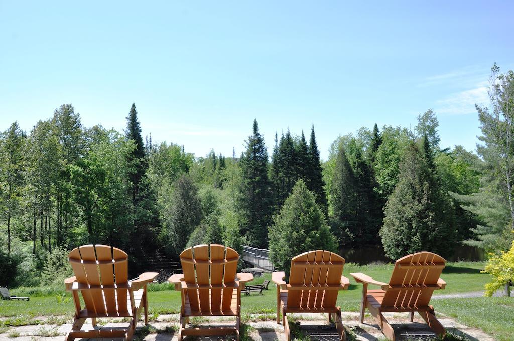 La Petite Auberge de Jouvence Magog Extérieur photo